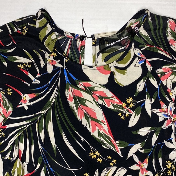 CODE x MODE Crop Top - XS - Picture 4 of 8